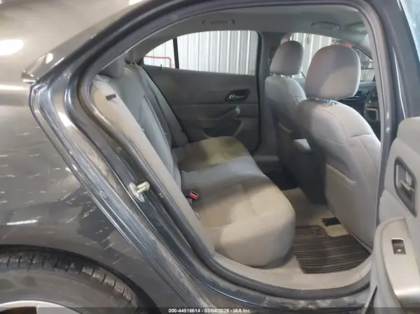 1G11B5SA2GU112568 2016 CHEVROLET MALIBU - Image 8