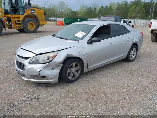 1G11B5SA3GF106167 2016 CHEVROLET MALIBU - Image 2