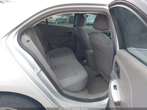 1G11B5SA3GF106167 2016 CHEVROLET MALIBU - Image 8