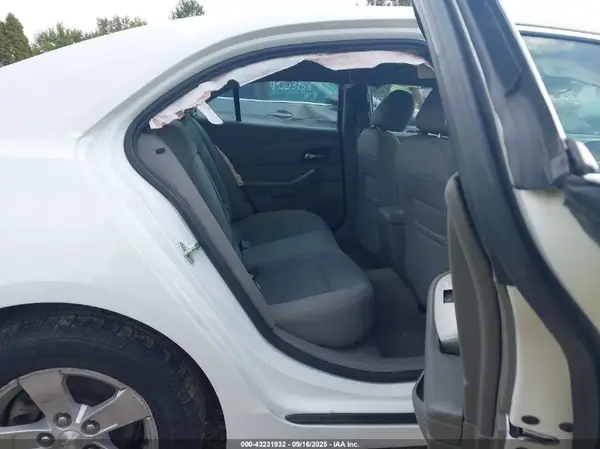 1G11B5SA3GF110851 2016 CHEVROLET MALIBU - Image 8