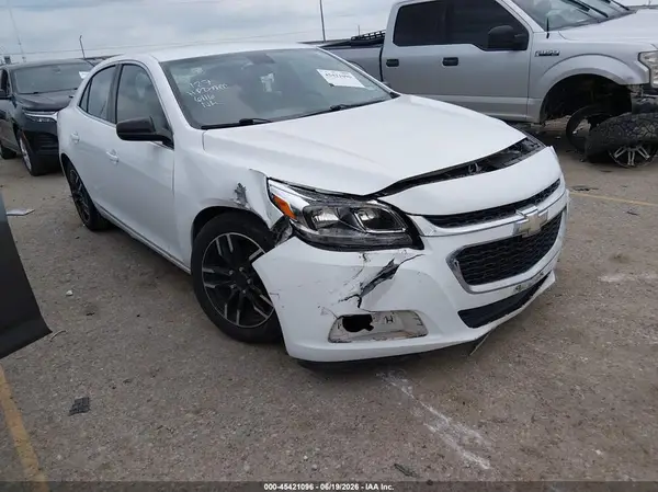 1G11B5SA3GF120845 2016 CHEVROLET MALIBU - Image 1