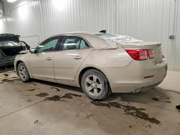 1G11B5SA3GF166790 2016 CHEVROLET MALIBU - Image 2