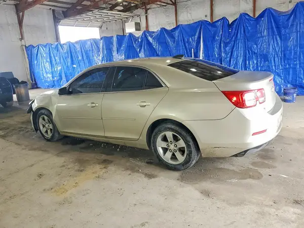 1G11B5SA5GF110009 2016 CHEVROLET MALIBU - Image 2