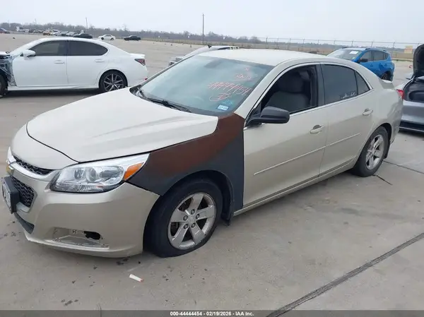 1G11B5SA5GF115873 2016 CHEVROLET MALIBU - Image 2