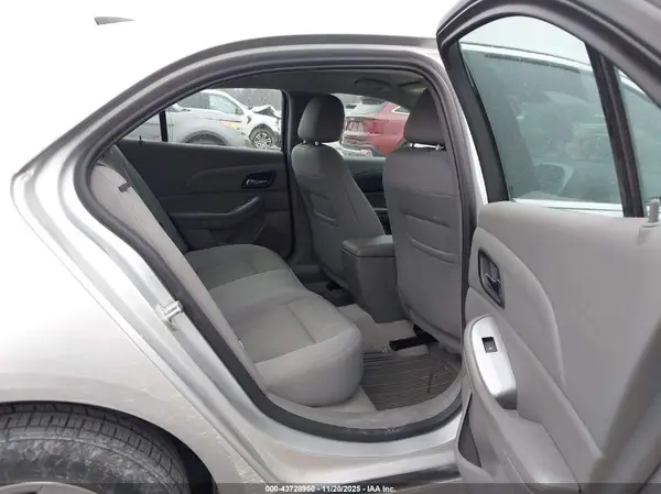 1G11B5SA5GF132298 2016 CHEVROLET MALIBU - Image 8