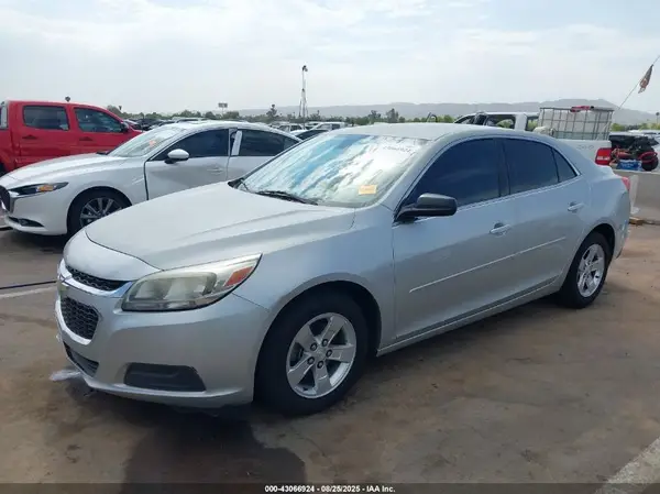 1G11B5SA5GF163728 2016 CHEVROLET MALIBU - Image 2