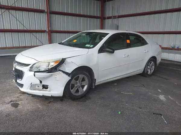 1G11B5SA5GF165379 2016 CHEVROLET MALIBU - Image 2