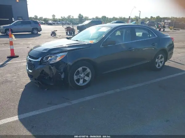 1G11B5SA5GU113679 2016 CHEVROLET MALIBU - Image 2