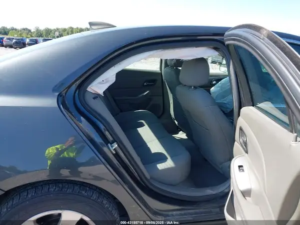 1G11B5SA5GU113679 2016 CHEVROLET MALIBU - Image 8