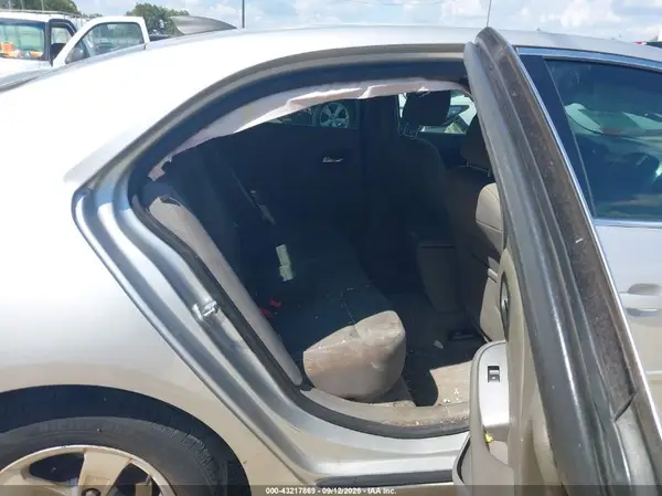 1G11B5SA6GF115560 2016 CHEVROLET MALIBU - Image 8