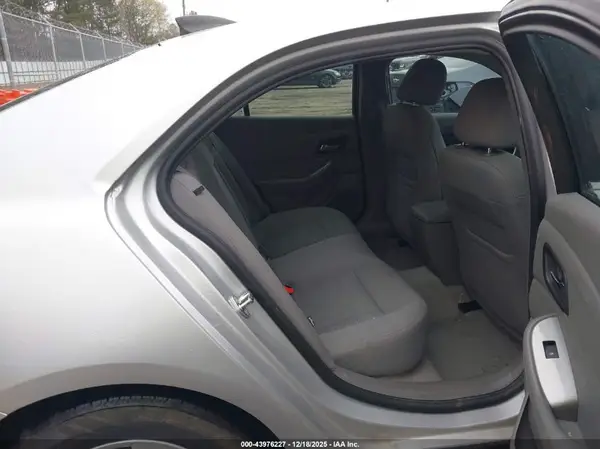 1G11B5SA7GF106253 2016 CHEVROLET MALIBU - Image 8
