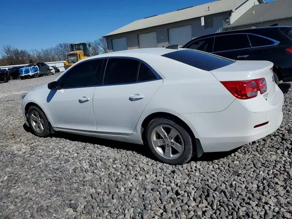 1G11B5SA7GF111355 2016 CHEVROLET MALIBU - Image 2
