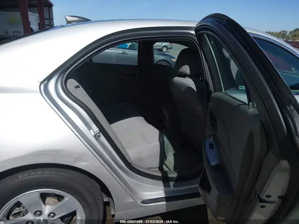 1G11B5SA8GF103295 2016 CHEVROLET MALIBU - Image 8