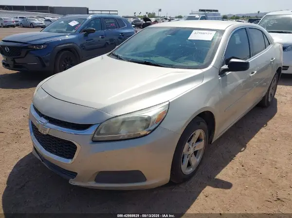 1G11B5SA8GF123854 2016 CHEVROLET MALIBU - Image 2