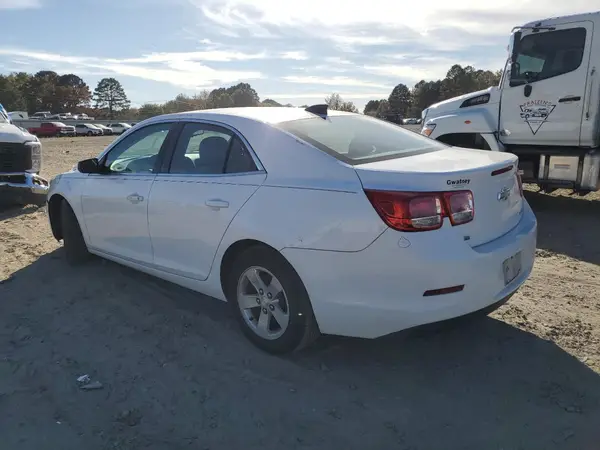 1G11B5SA8GF126866 2016 CHEVROLET MALIBU - Image 2