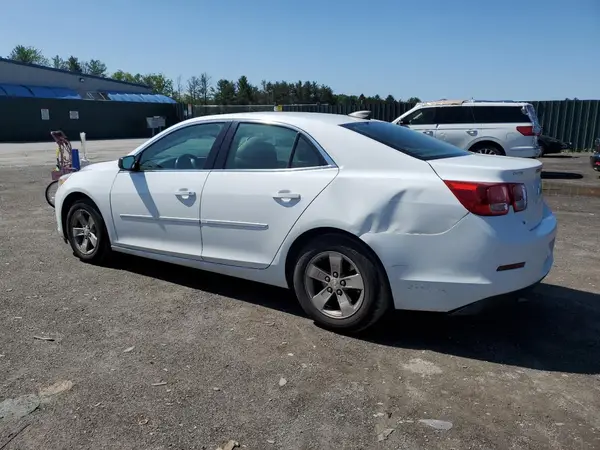 1G11B5SA8GF165294 2016 CHEVROLET MALIBU - Image 2
