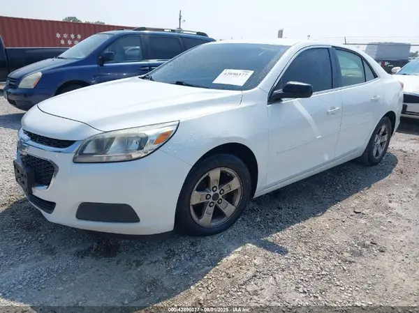 1G11B5SA8GF165439 2016 CHEVROLET MALIBU - Image 2