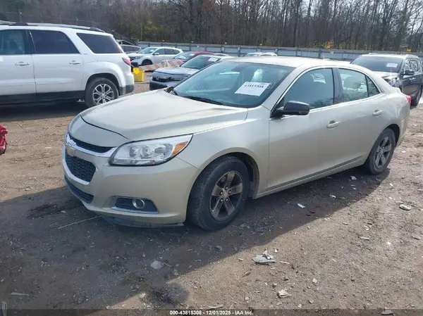 1G11B5SA9GF103578 2016 CHEVROLET MALIBU - Image 2