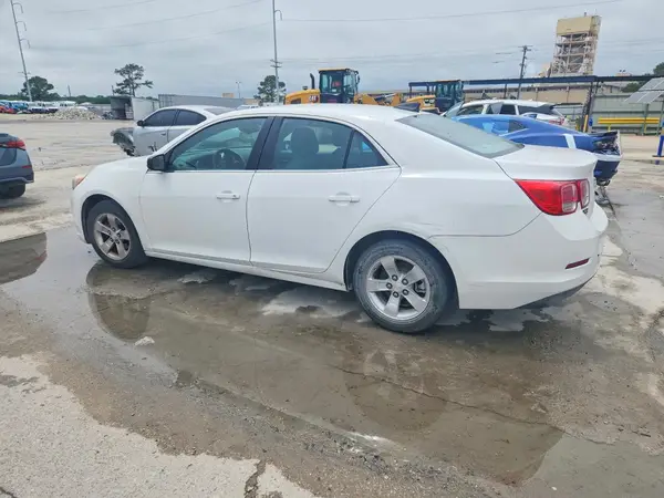 1G11B5SA9GF109168 2016 CHEVROLET MALIBU - Image 2