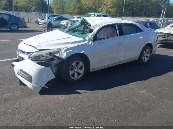 1G11B5SA9GF119778 2016 CHEVROLET MALIBU - Image 2