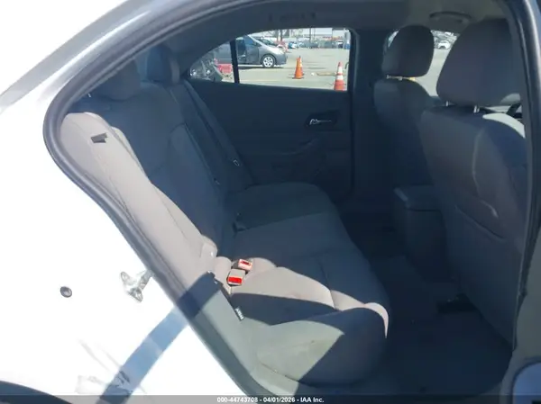 1G11B5SA9GF128478 2016 CHEVROLET MALIBU - Image 8