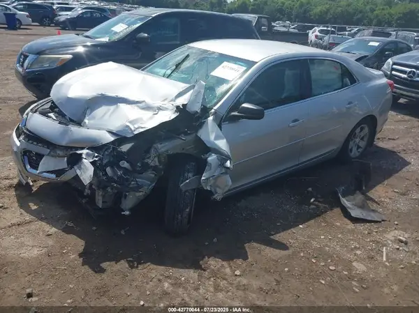 1G11B5SA9GF142509 2016 CHEVROLET MALIBU - Image 2