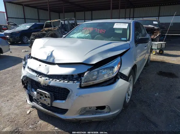1G11B5SA9GF166812 2016 CHEVROLET MALIBU - Image 2