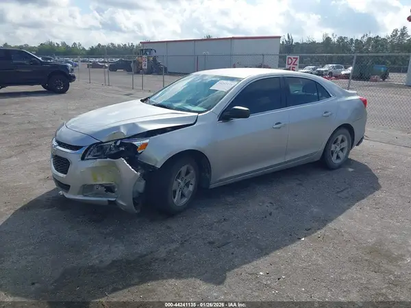 1G11B5SA9GF168415 2016 CHEVROLET MALIBU - Image 2