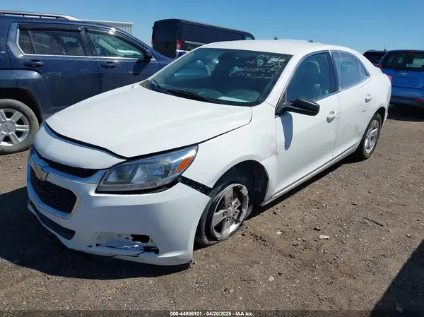 1G11B5SA9GF168575 2016 CHEVROLET MALIBU - Image 2