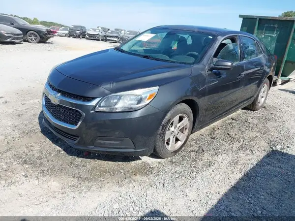 1G11B5SA9GU108355 2016 CHEVROLET MALIBU - Image 2