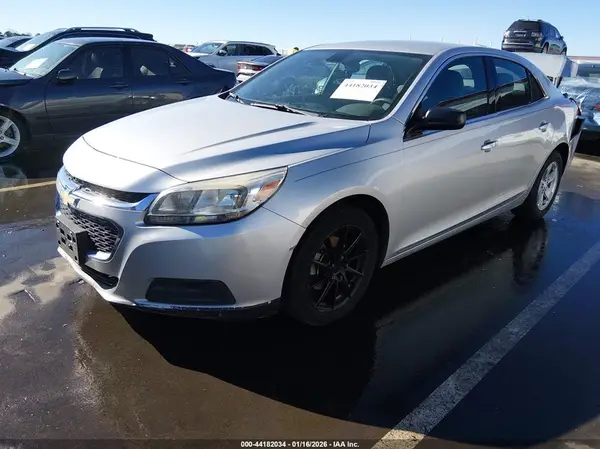 1G11B5SAXGF128909 2016 CHEVROLET MALIBU - Image 2