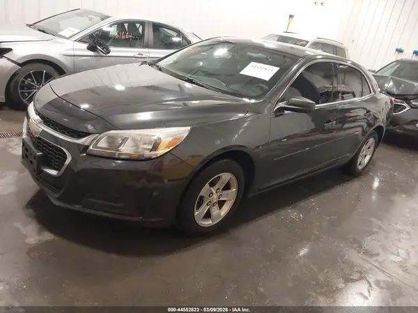 1G11B5SAXGU102449 2016 CHEVROLET MALIBU - Image 2