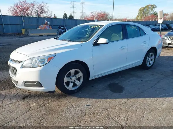 1G11C5SA0GF104129 2016 CHEVROLET MALIBU - Image 2