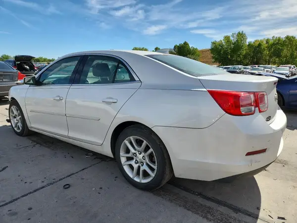 1G11C5SA0GF105801 2016 CHEVROLET MALIBU - Image 2