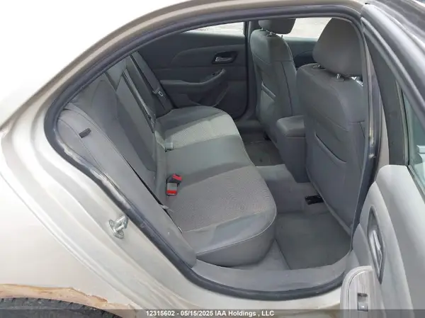1G11C5SA0GF125725 2016 CHEVROLET MALIBU - Image 8