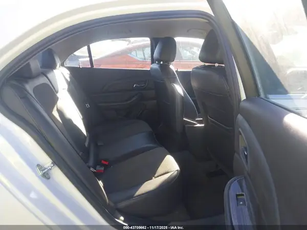 1G11C5SA0GF127460 2016 CHEVROLET MALIBU - Image 8