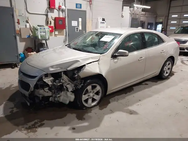 1G11C5SA1GF120422 2016 CHEVROLET MALIBU - Image 2