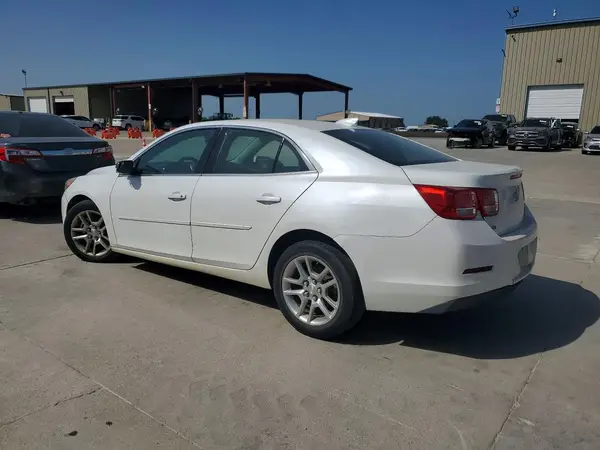 1G11C5SA1GF143022 2016 CHEVROLET MALIBU - Image 2