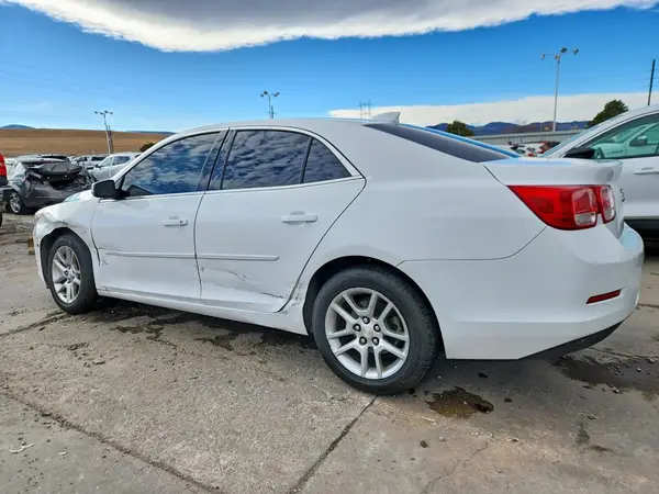 1G11C5SA1GF144378 2016 CHEVROLET MALIBU - Image 2