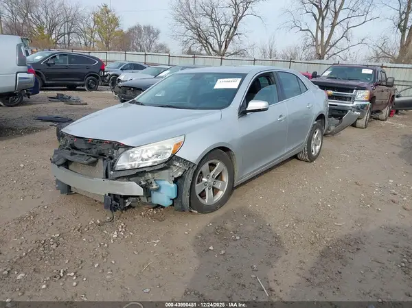 1G11C5SA1GF163061 2016 CHEVROLET MALIBU - Image 2
