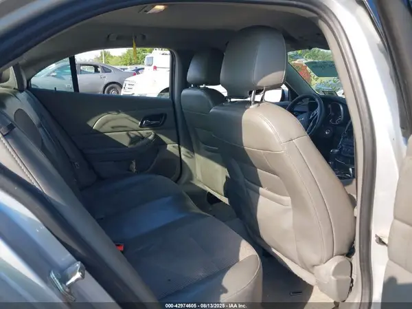 1G11C5SA1GU137930 2016 CHEVROLET MALIBU - Image 8
