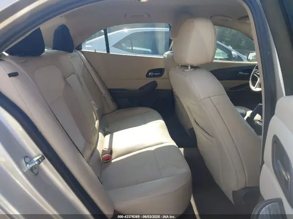1G11C5SA2GF102267 2016 CHEVROLET MALIBU - Image 8