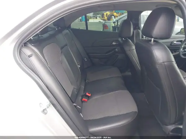 1G11C5SA2GF120784 2016 CHEVROLET MALIBU - Image 8