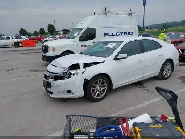 1G11C5SA2GF123832 2016 CHEVROLET MALIBU - Image 2