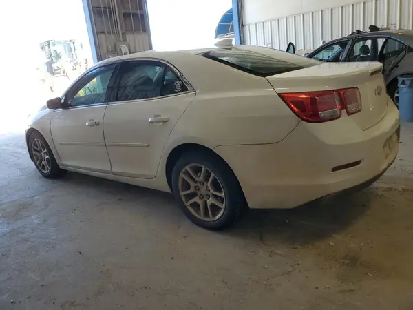 1G11C5SA2GF129419 2016 CHEVROLET MALIBU - Image 2