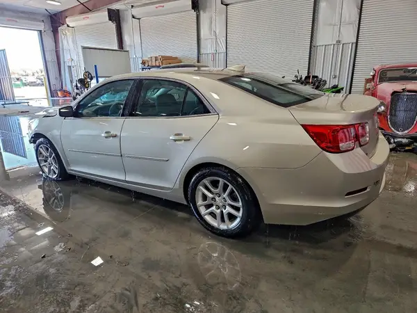 1G11C5SA2GF144194 2016 CHEVROLET MALIBU - Image 2