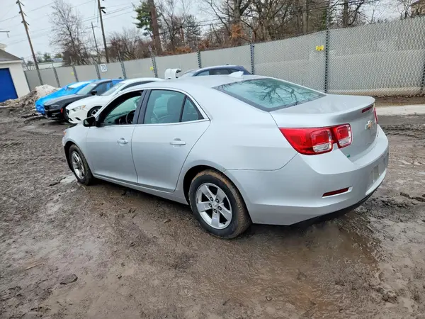 1G11C5SA2GU147222 2016 CHEVROLET MALIBU - Image 2