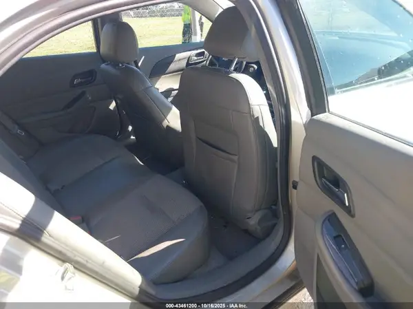 1G11C5SA3GF124844 2016 CHEVROLET MALIBU - Image 8