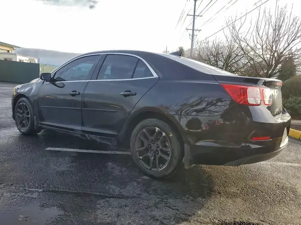 1G11C5SA3GU111233 2016 CHEVROLET MALIBU - Image 2