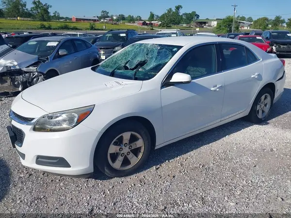 1G11C5SA4GF149946 2016 CHEVROLET MALIBU - Image 2